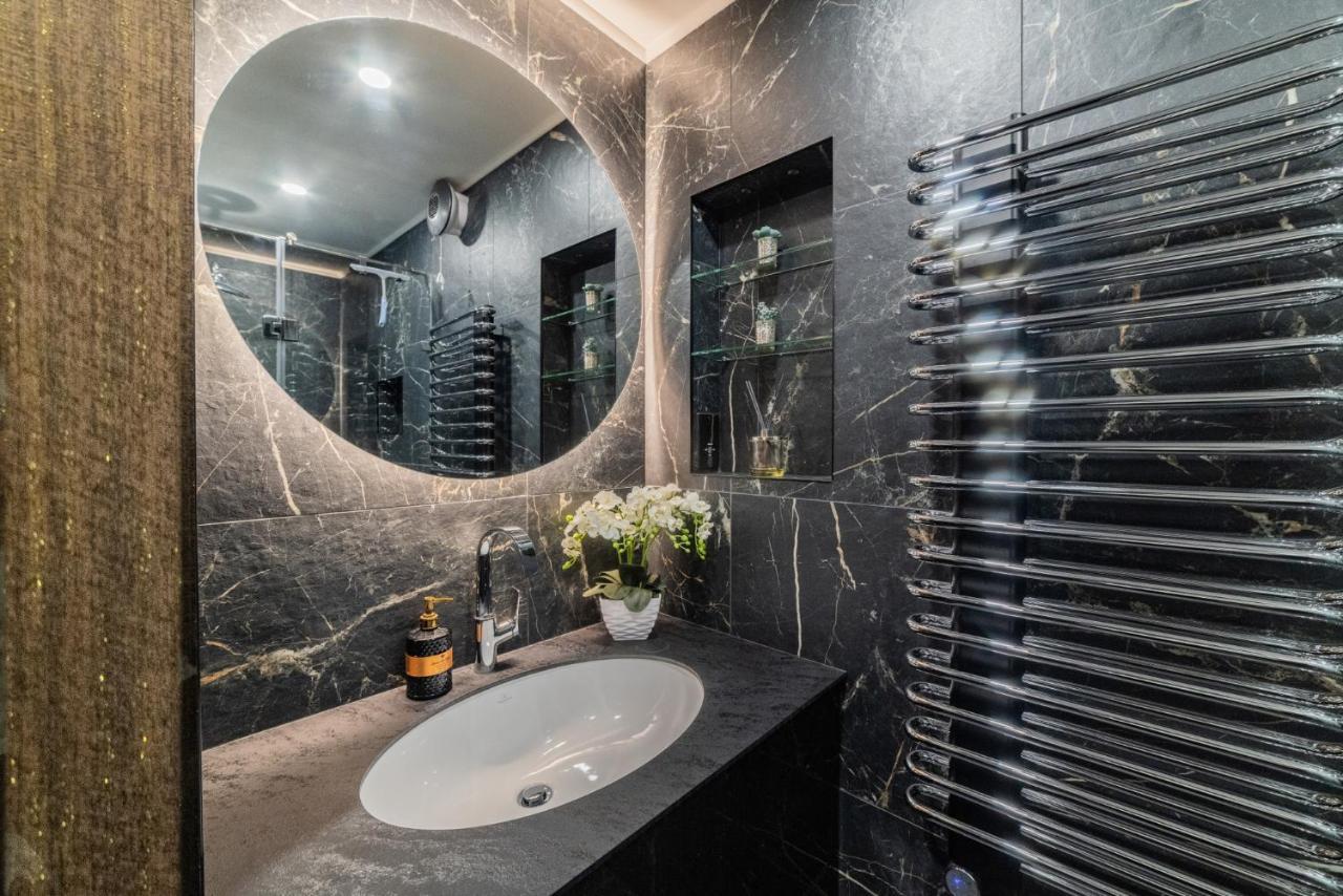 E. D. Elite Apartment Siauliai  Luaran gambar
